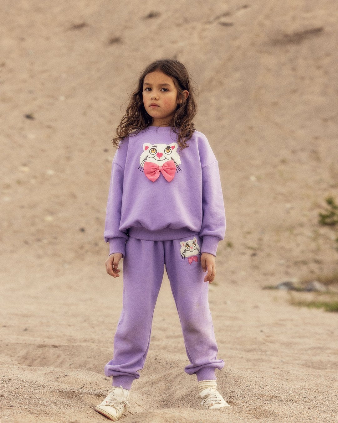 *PRE-ORDER* MINI RODINI Cat with bowtie chenille sweatshirt - Lila